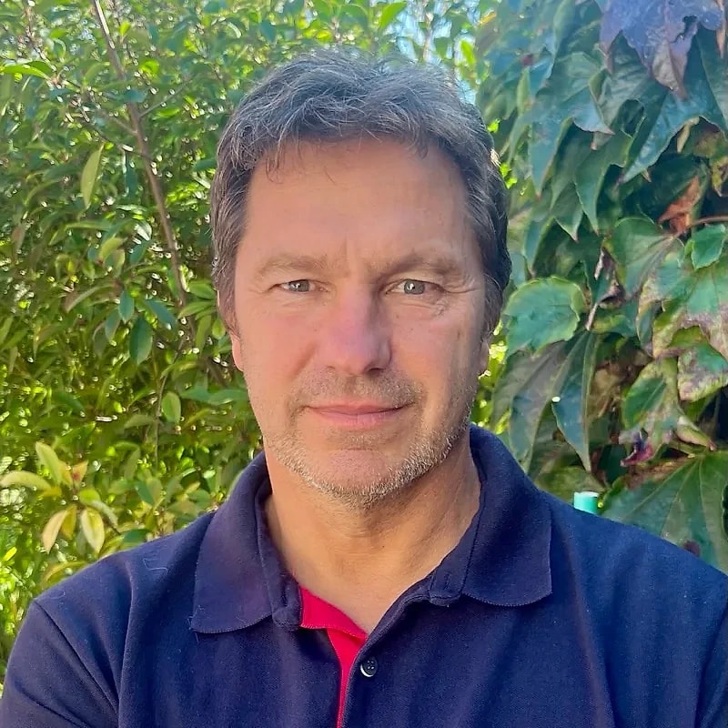 David, fondateur de RenovaTombe